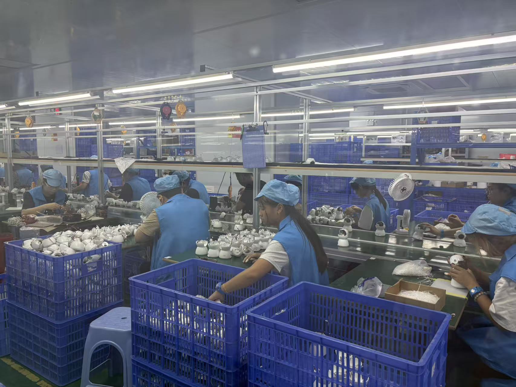 视卫达工厂装配现场